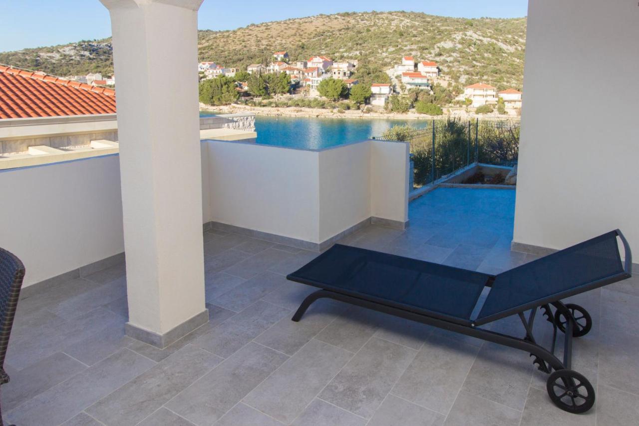 Apartmani Malis Ražanj المظهر الخارجي الصورة