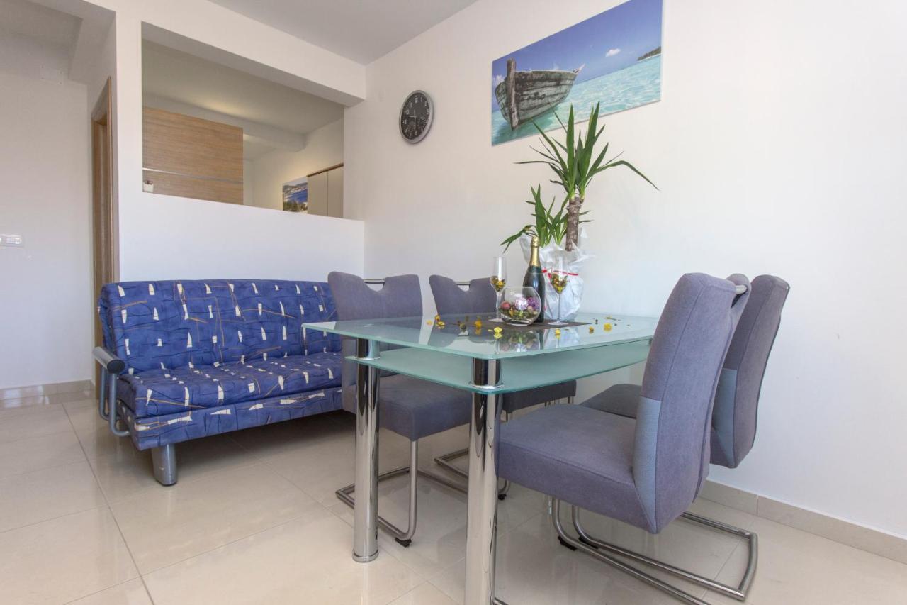 Apartmani Malis Ražanj المظهر الخارجي الصورة